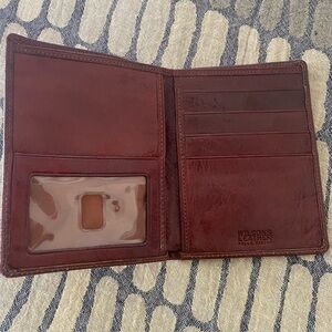 Genuine Mahogany Leather Wallet Made by Wilsons Leather. NWOT Never Used